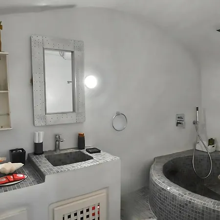 White Cave Private